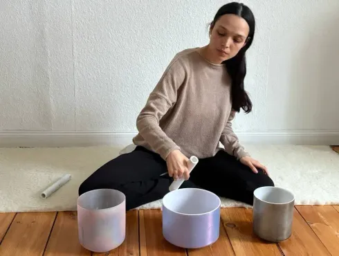 Klangheilung mit Alchemy Crystal Singing Bowls @ Yoga Japa