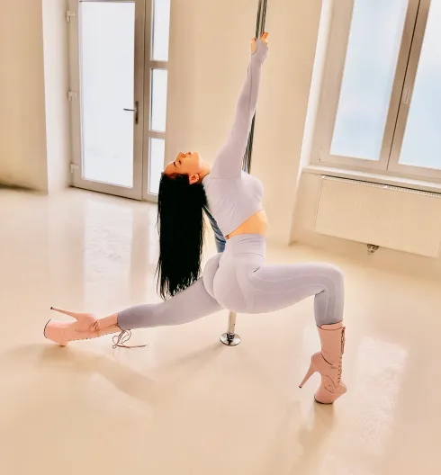 Sensual Pole in Heels @ The Flow