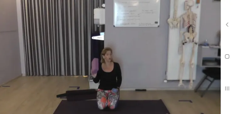 Fascia Fit Yoga -piriformis/heupen (online) @ Yogaschool De Blauwe Vlinder