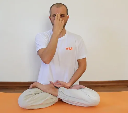Morgenyoga online @ Yogaschule Minz