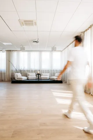 Dieser Anbieter hat keine Bildbeschreibung für dieses Bild hinterlegt