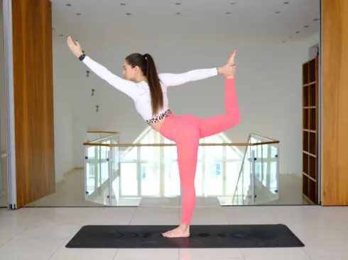 LIVE Online | Morgenyoga @ Lisa Buchegger Yoga