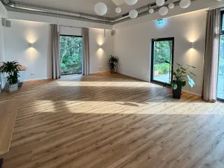 Dieser Anbieter hat keine Bildbeschreibung für dieses Bild hinterlegt