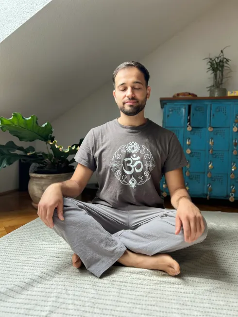 Mindful Communication: How to Formulate Empathetic Requests @ Manas Yoga