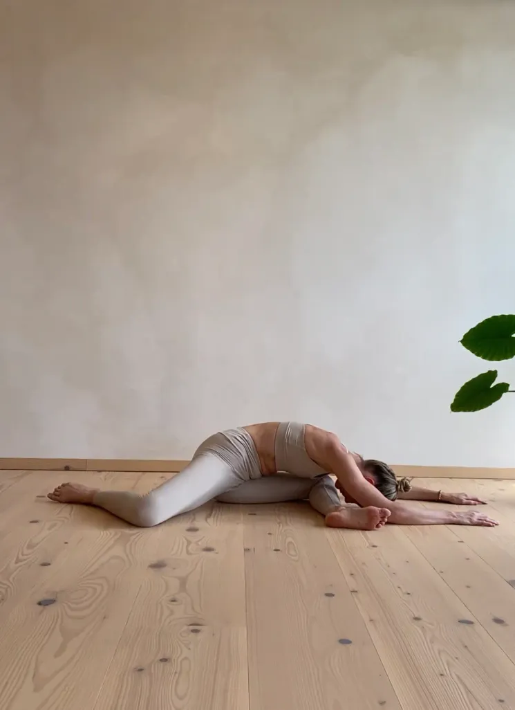 LIVESTREAM YIN YOGA ONLINE - Natascha 90 min @ FREEDOM PRACTICE