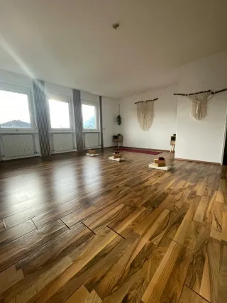 Dieser Anbieter hat keine Bildbeschreibung für dieses Bild hinterlegt