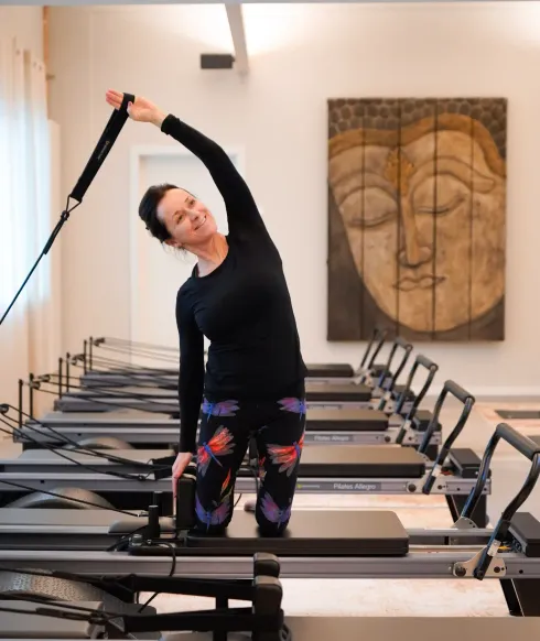 LOFT - Allegro Reformer - Geräteunterstütztes Krafttraining (bezuschusster Präventionskurs) @ Zeitlos Yoga