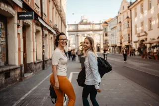 Dieser Anbieter hat keine Bildbeschreibung für dieses Bild hinterlegt