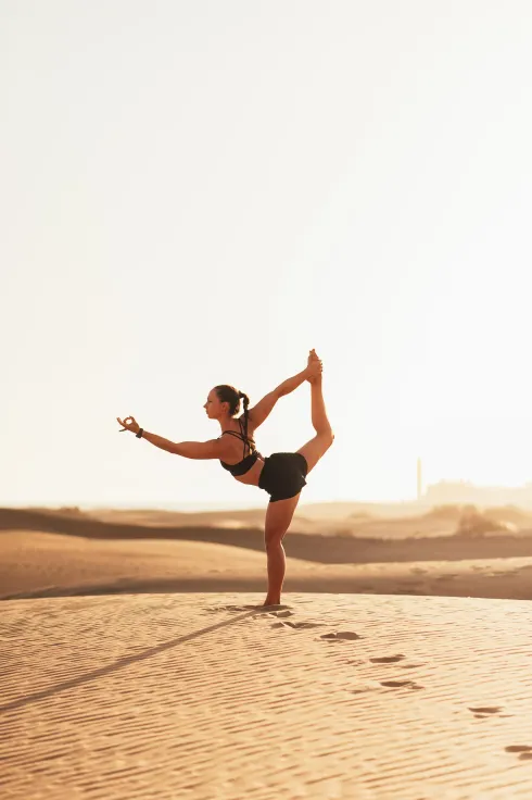 The venue did not provide an image description for this image