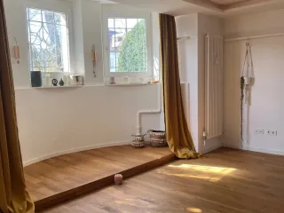 Dieser Anbieter hat keine Bildbeschreibung für dieses Bild hinterlegt