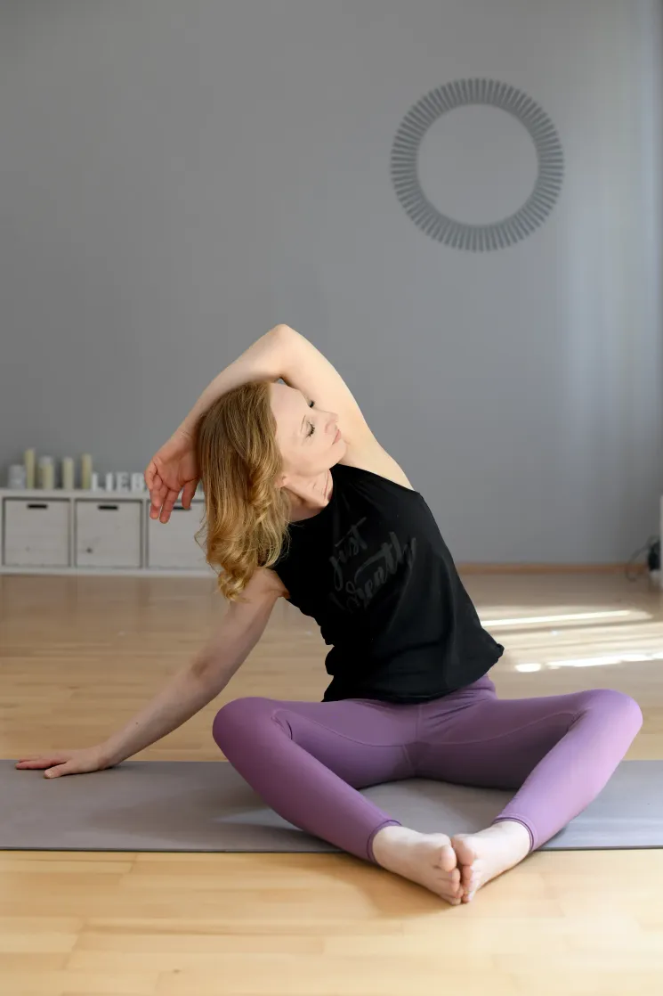 ONLINE Gentle Yoga - auch mit Babybauch  @ Yogasoul