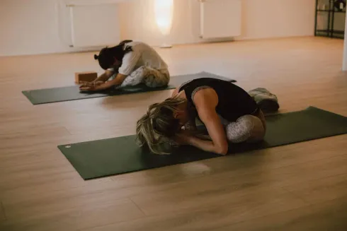 Yoga Nidra & Restorative Special @ Namasté Body & Mind | Leiden