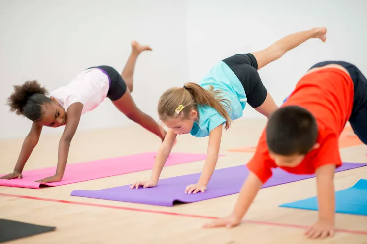 Kinder-Yoga Special am Samstag: 6 Jahre bis 3. Klasse @ Yoga am Zürichberg