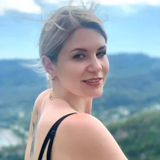 Alyona