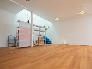 Dieser Anbieter hat keine Bildbeschreibung für dieses Bild hinterlegt