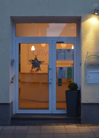 Dieser Anbieter hat keine Bildbeschreibung für dieses Bild hinterlegt