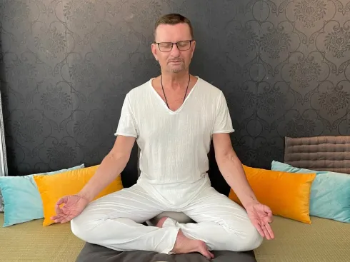 Meditation in der Stille | Für Fortgeschrittene | Online (Zoom) @ Zeit Geist Meditation - Mit Achtsamkeit meditieren lernen und Stress abbauen