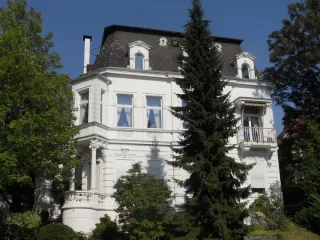 Dieser Anbieter hat keine Bildbeschreibung für dieses Bild hinterlegt