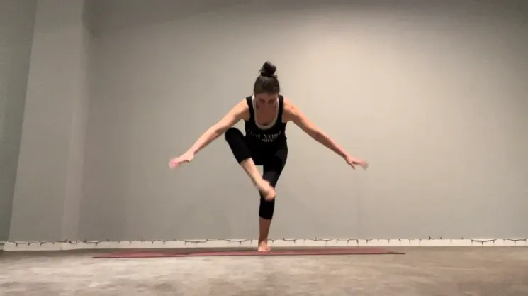 Yoga Dance Flow Workshop @ Yoga Stube Vienna, Raum fuer Training und Gesundheit
