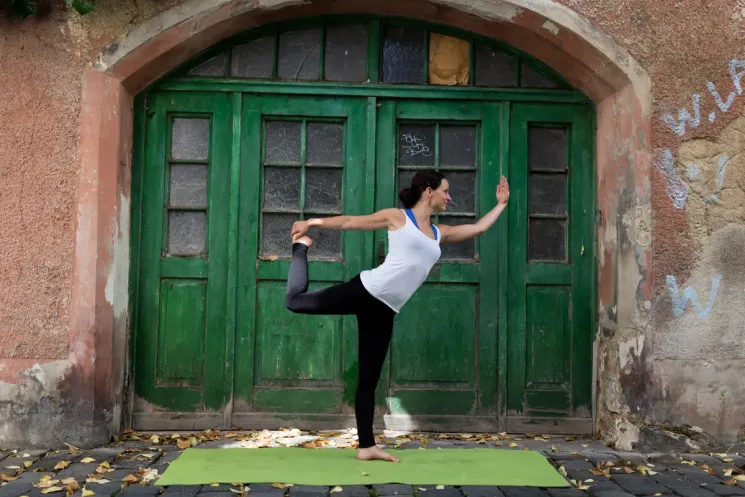 Anusara Yoga Workshop @ Sanely, Yoga- & Gesundheitszentrum