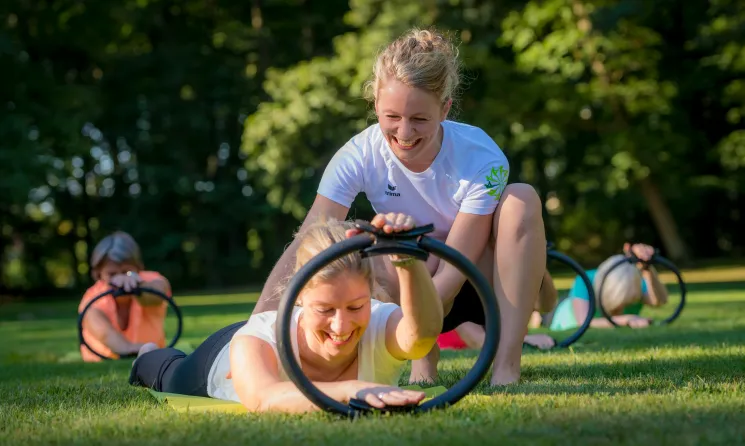 Pilates im Grünen @ aktiv am park