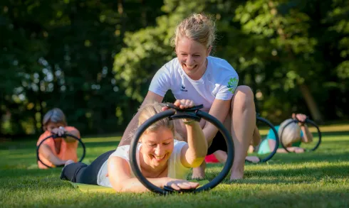 Pilates im Grünen @ aktiv am park
