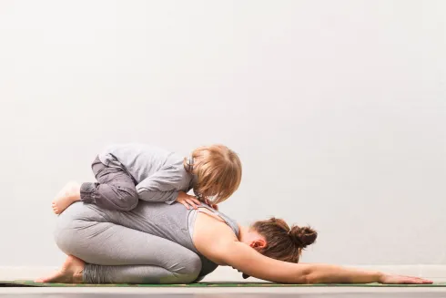 KURS: Eltern-Kind-Yoga (für je 1 Kind 3-5 Jahre + 1 Elternteil) @ muktimind yoga & therapy