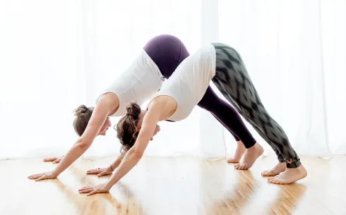 Rückbildung Yoga|Pilates | Do 22.02.-04.04.24 | 10.30-11.30 @ Devi Yoga Atem Therapie