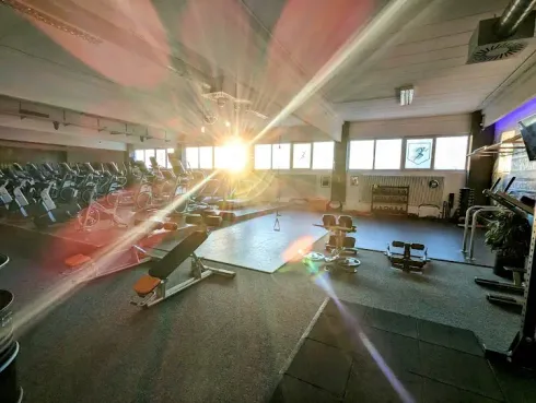 USC Open Gym @ Plus Fit Fitnessstudio