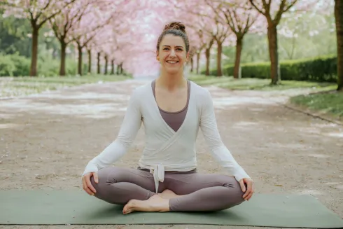 Female Glow - Hormon-Yoga für deine innere Balance @ Studio Yogaflow Münster