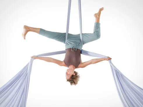 Silks:Legs Crochet Lab BEG @ Aerial Silk Vienna