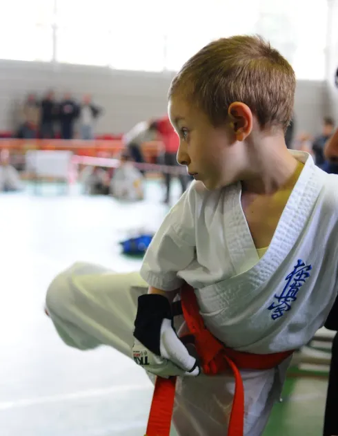 Karate Kids - 2 monatiger Kurs für Grundschüler ab 17.05.2022 @ JCAH e.V.
