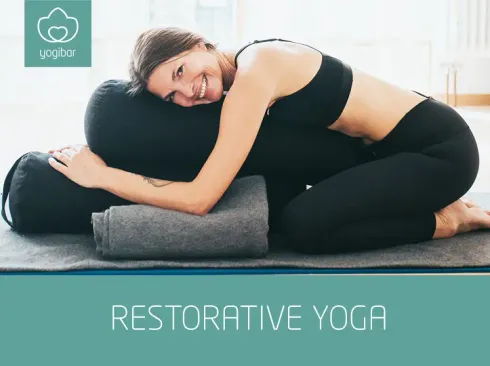 restorative Yoga  (25h) @ Yogibar Akademie