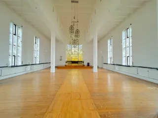 Dieser Anbieter hat keine Bildbeschreibung für dieses Bild hinterlegt