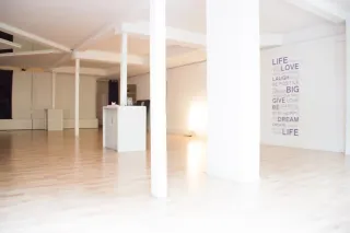 Dieser Anbieter hat keine Bildbeschreibung für dieses Bild hinterlegt