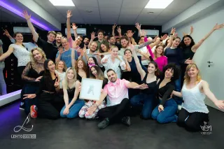 Dieser Anbieter hat keine Bildbeschreibung für dieses Bild hinterlegt