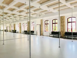 Dieser Anbieter hat keine Bildbeschreibung für dieses Bild hinterlegt