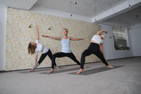 Gentle Yoga Präventionskurs (75 Min.) @ YEAH YOGA Augsburg