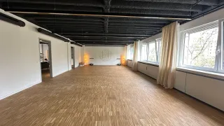 Dieser Anbieter hat keine Bildbeschreibung für dieses Bild hinterlegt