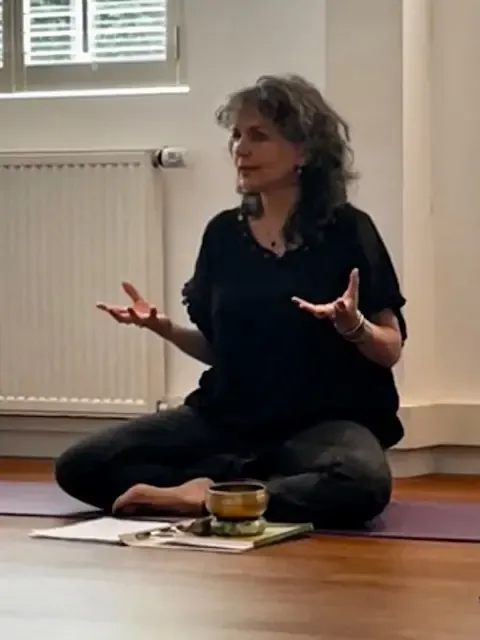 Zondag Meditatie Sessies 4x @ Hot Yoga Studio Gooi
