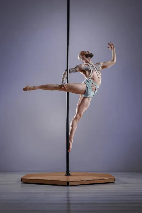 Fun Stuff mit Rob (Dynamic Pole Combos) - All Level @ Stadtgazellen Studio