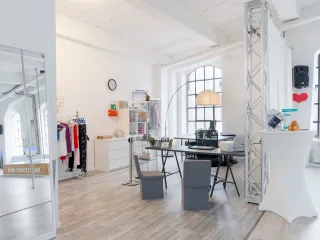 Dieser Anbieter hat keine Bildbeschreibung für dieses Bild hinterlegt