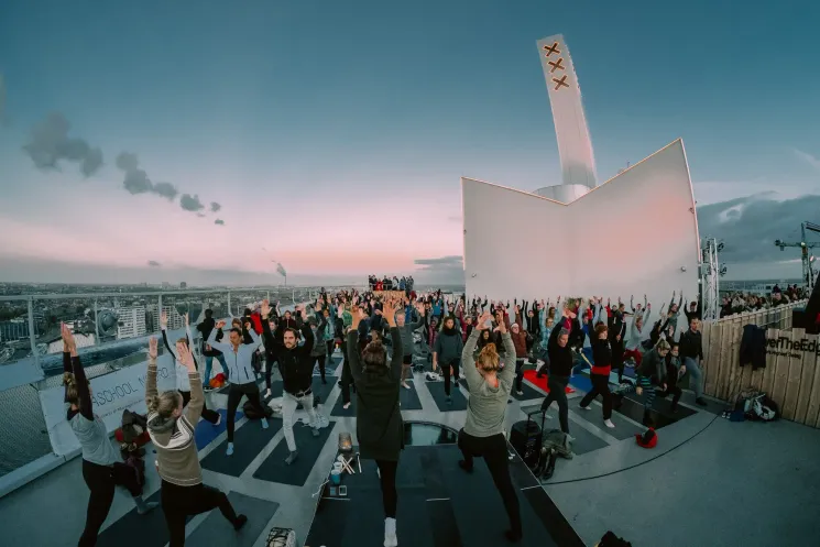 ROOFTOP YOGA BIJ A’DAM LOOKOUT MET YOGASCHOOL NOORD @ Yogaschool Noord