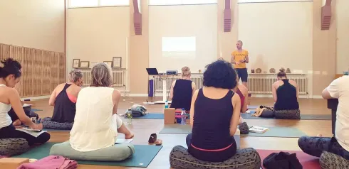 Informatiebijeenkomst Yoga Opleiding  @ Centrum Adhouna