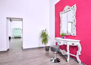 Dieser Anbieter hat keine Bildbeschreibung für dieses Bild hinterlegt