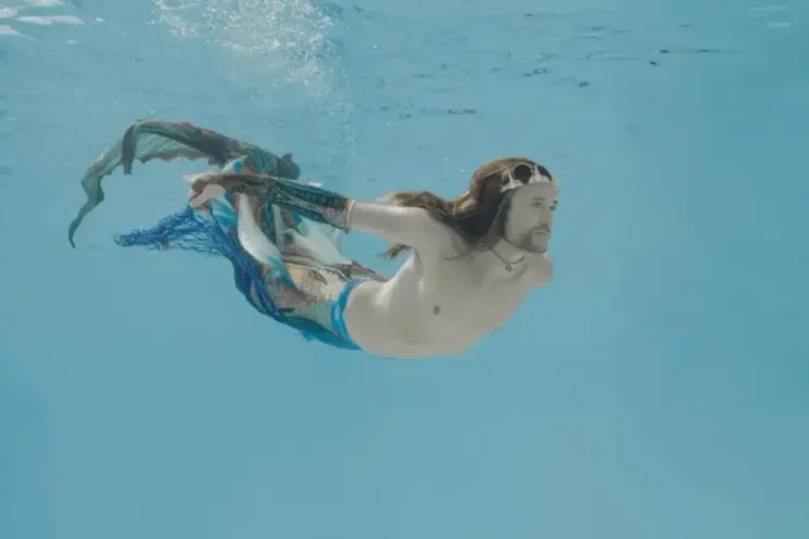 Mermaid-Schwimmkurs für Erwachsene @ Swym-Bad