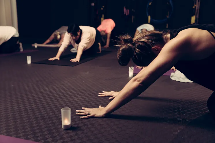 ONLINE Strech & Relax  @ Tina Grams - Yoga & Fitness
