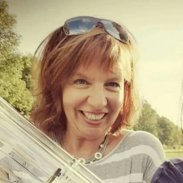 Anjas Herzklang @ Svara YOGA