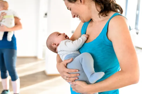 fitdankbaby® Rückbildung Shorty @ Doris Tanzdiele