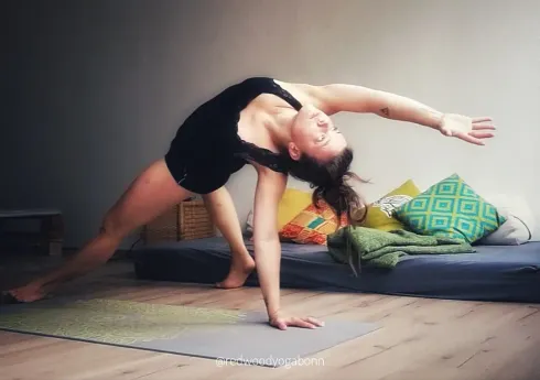 Home Practice Basics (de, online) @ Redwood Yoga Bonn